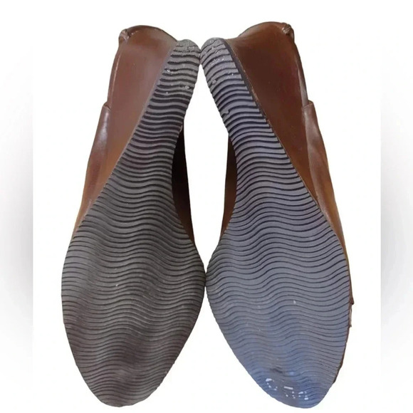 Chinese Laundry Brown Wedge Leather Heels Size 9.5 - Picture 8 of 11